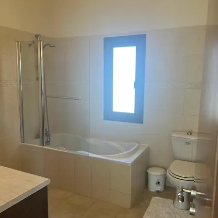 Tranquil Paradise Homestay Larnaca