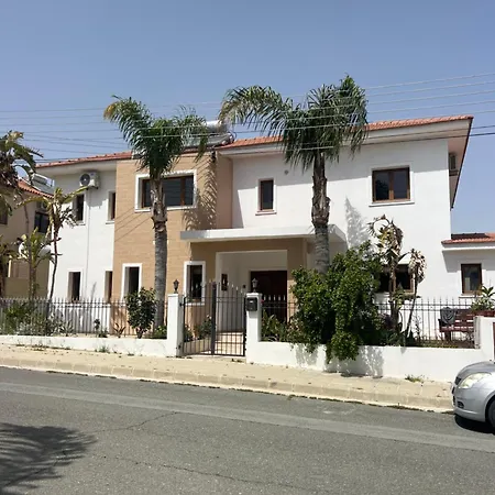 Tranquil Paradise * Larnaca